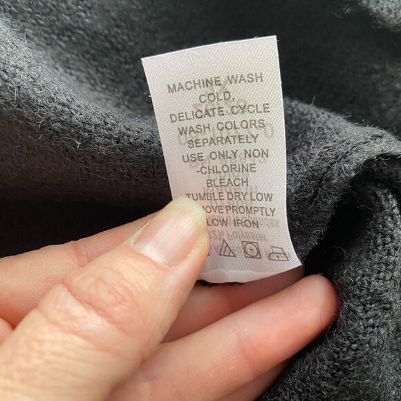 Roaman's NWOT Preppy Normcore Minimalist Layering V Neck Soft Wool Sweater 2X - Picture 6 of 7